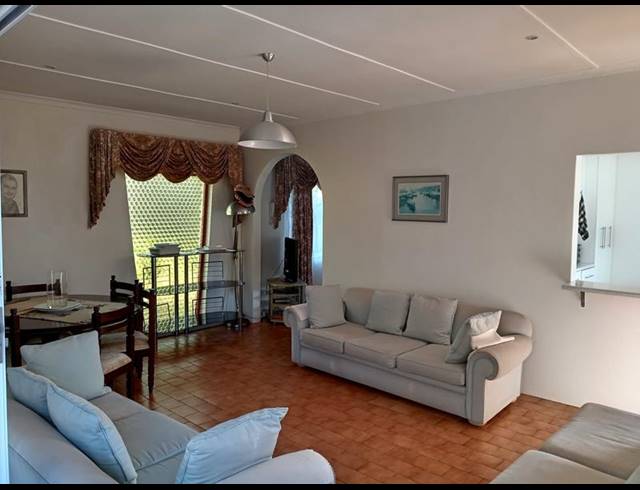 3 BEDROOM HOUSE FOR SALE IN SCOTTBURGH SOUTH